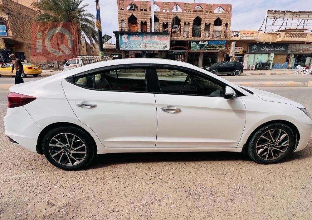 هيونداي النترا